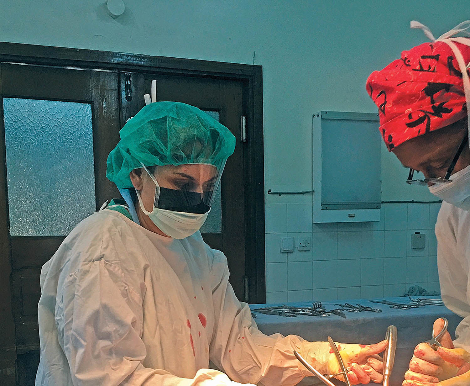 Yolanda Salazar in madagascar surgery.jpg